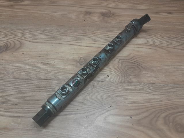 bontott BMW 3 E90 Közösnyomócső