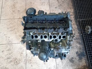 bontott BMW 3 E90 Motor (Fűzött blokk hengerfejjel)