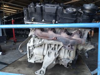 bontott BMW 3 E90 Motor (Fűzött blokk hengerfejjel)