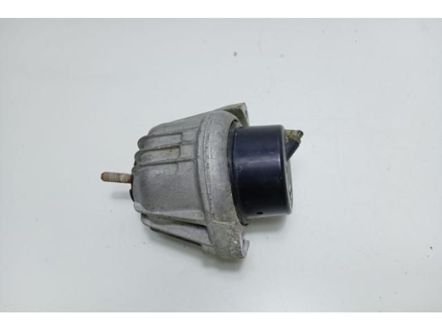 bontott BMW 3 E90 Motor Tartó Bak (Pozíciófüggetlen)