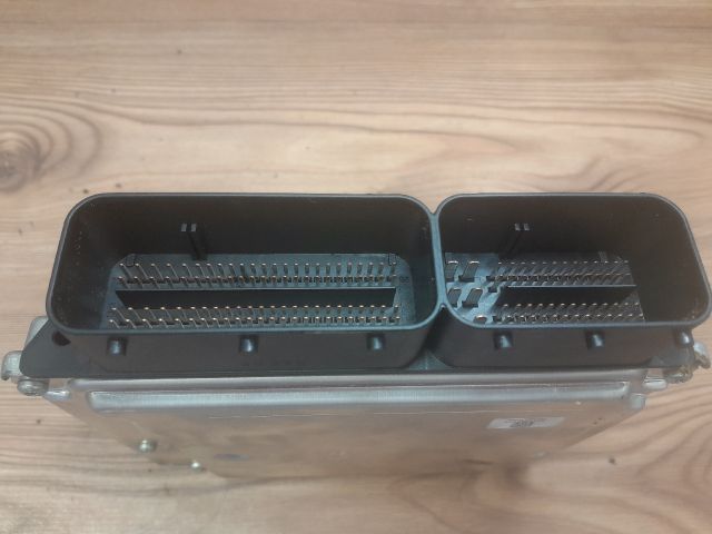 bontott BMW 3 E90 Motorvezérlő