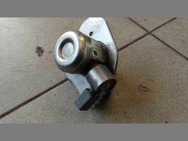 bontott BMW 3 E90 Nagynyomású Szivattyú