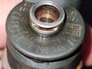 bontott BMW 3 E90 Porlasztó (1 db)