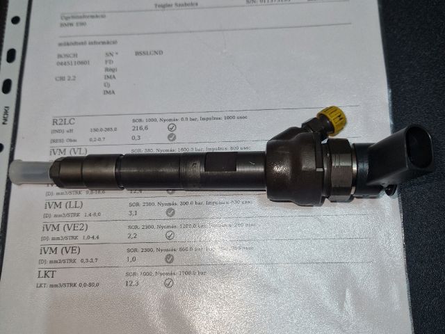 bontott BMW 3 E90 Porlasztó (1 db)