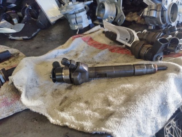 bontott BMW 3 E90 Porlasztó (1 db)