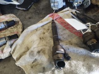 bontott BMW 3 E90 Porlasztó (1 db)