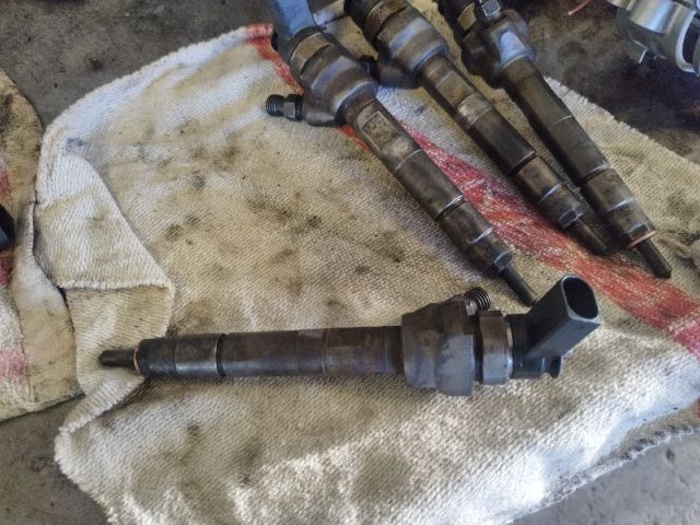 bontott BMW 3 E90 Porlasztó (1 db)