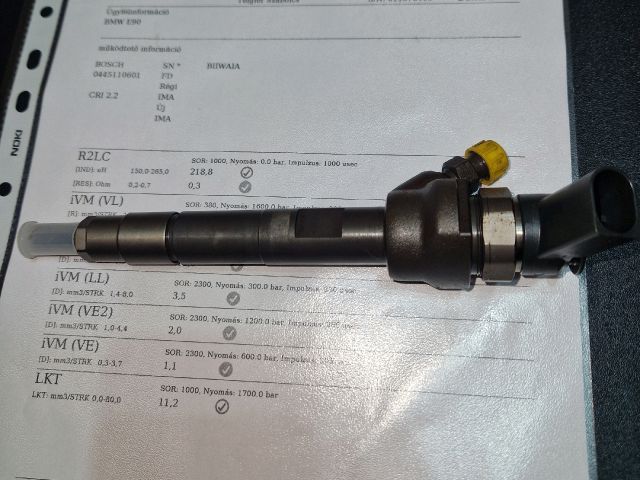 bontott BMW 3 E90 Porlasztó (1 db)