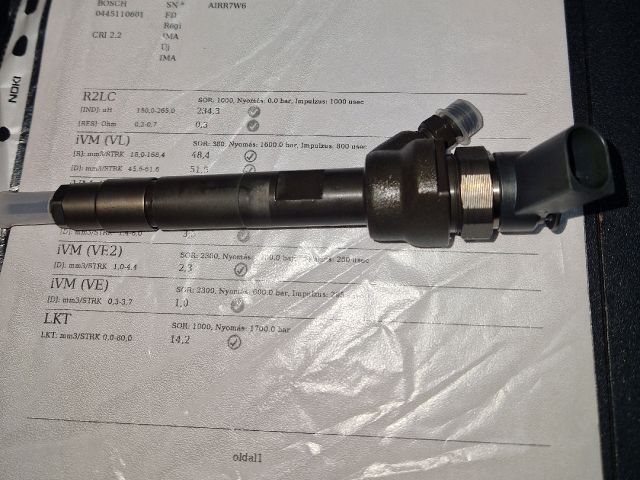 bontott BMW 3 E90 Porlasztó (1 db)