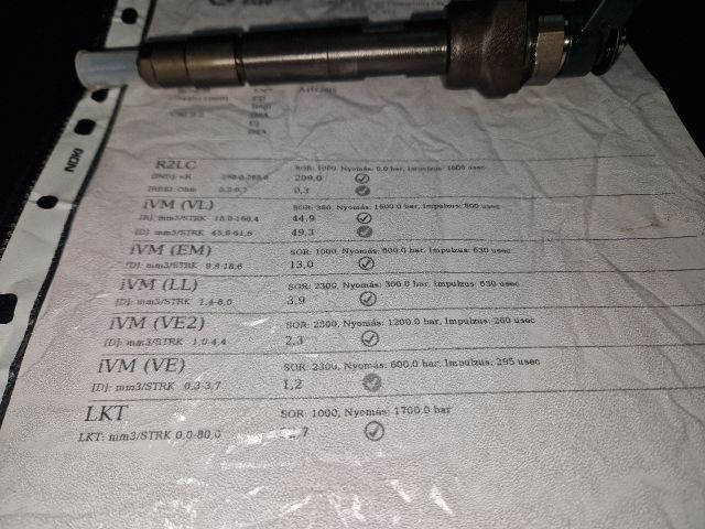 bontott BMW 3 E90 Porlasztó (1 db)