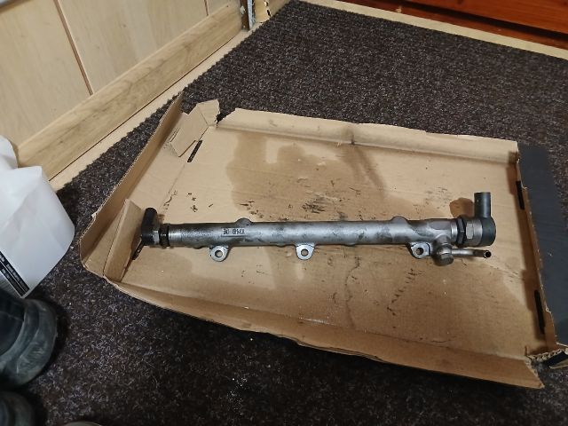 bontott BMW 3 E90 Porlasztó Sor / Híd