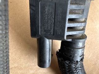 bontott BMW 3 E90 Tankbetöltő Cső Burkolat