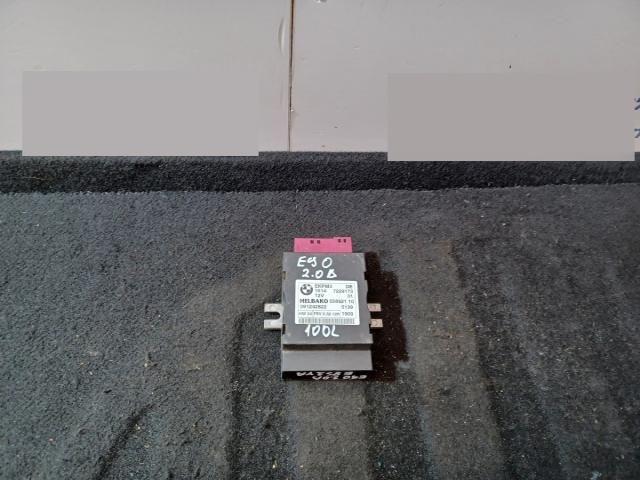 bontott BMW 3 E90 Üzemanyag Szivattyú Relé