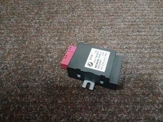 bontott BMW 3 E90 Üzemanyag Szivattyú Relé