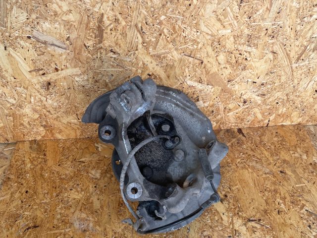 bontott BMW 3 E90 Bal első Csonkállvány Kerékaggyal