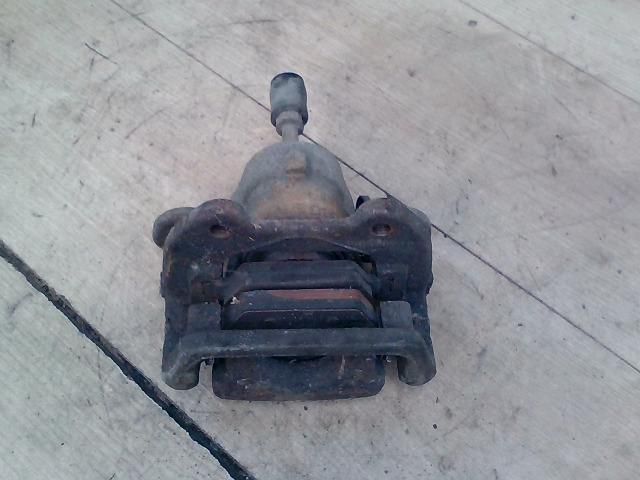 bontott BMW 3 E90 Bal hátsó Féknyereg Munkahengerrel