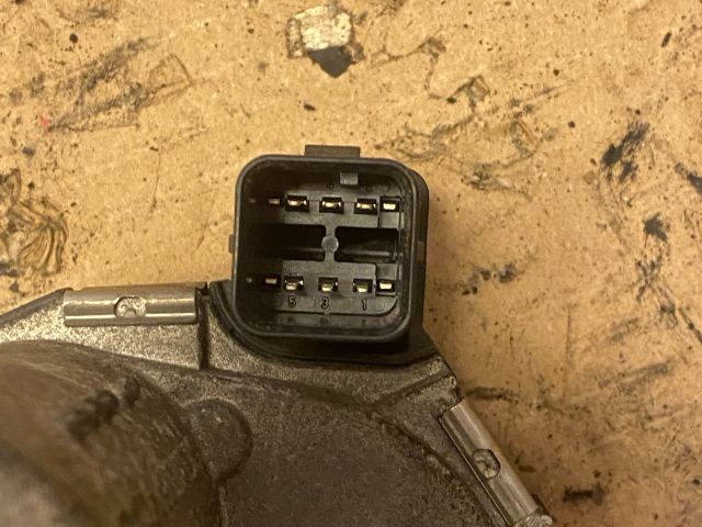 bontott BMW 3 E90 Fojtószelep (Elektromos)