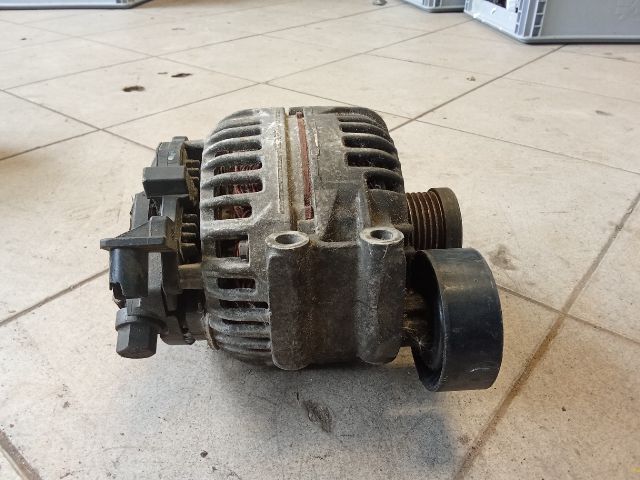 bontott BMW 3 E90 Generátor