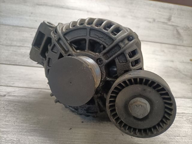 bontott BMW 3 E90 Generátor