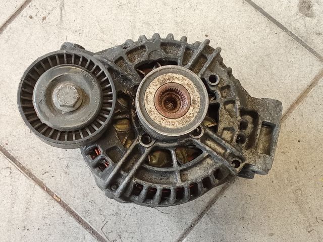 bontott BMW 3 E90 Generátor