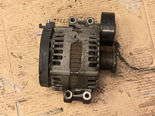 bontott BMW 3 E90 Generátor