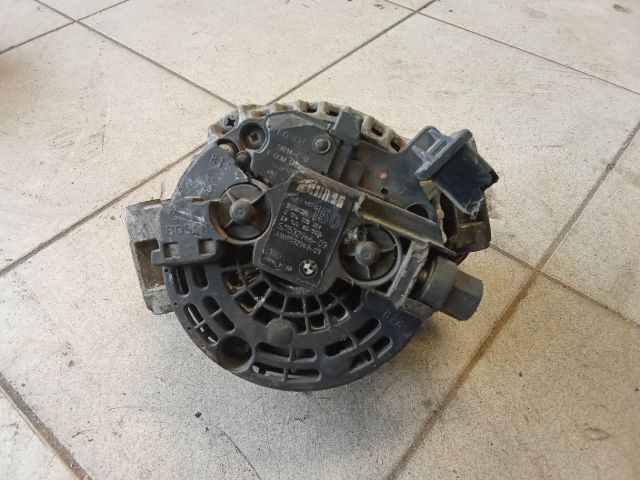 bontott BMW 3 E90 Generátor