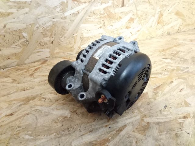 bontott BMW 3 E90 Generátor