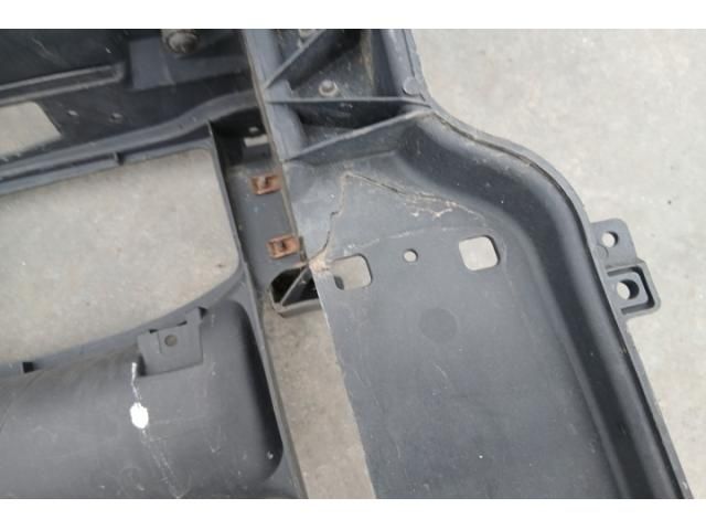 bontott BMW 3 E90 Homlokfal (Üres lemez)