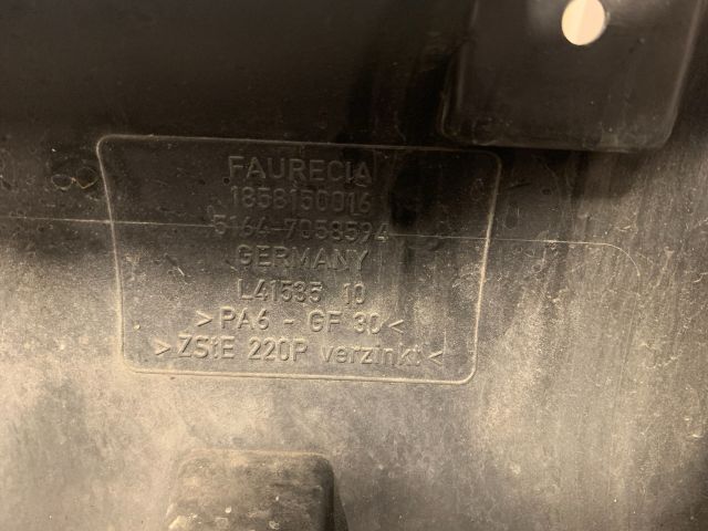 bontott BMW 3 E90 Homlokfal (Üres lemez)