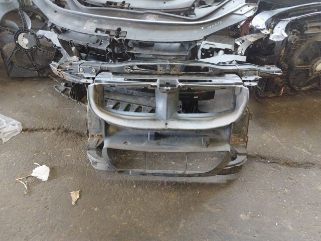 bontott BMW 3 E90 Homlokfal (Üres lemez)