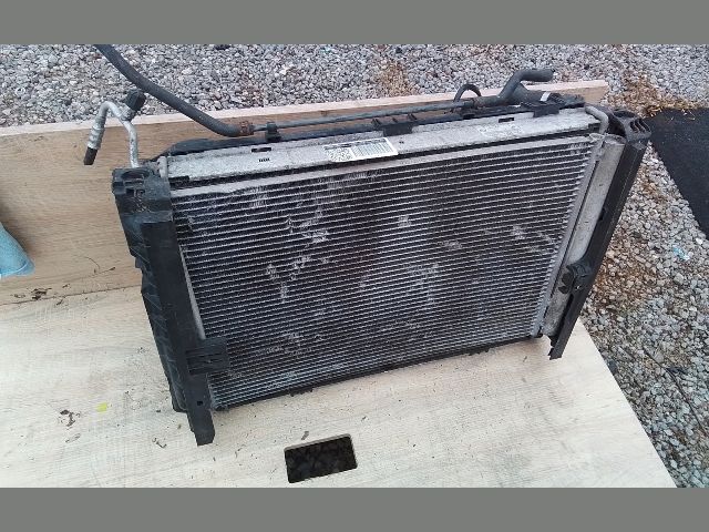 bontott BMW 3 E90 Hűtő Ventilátor(ok), Radiátor(ok) Szett