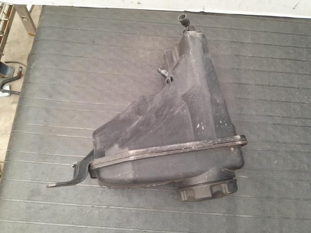 bontott BMW 3 E90 Kiegyenlítő Tartály