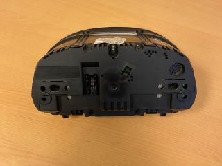 bontott BMW 3 E90 Kilométeróra