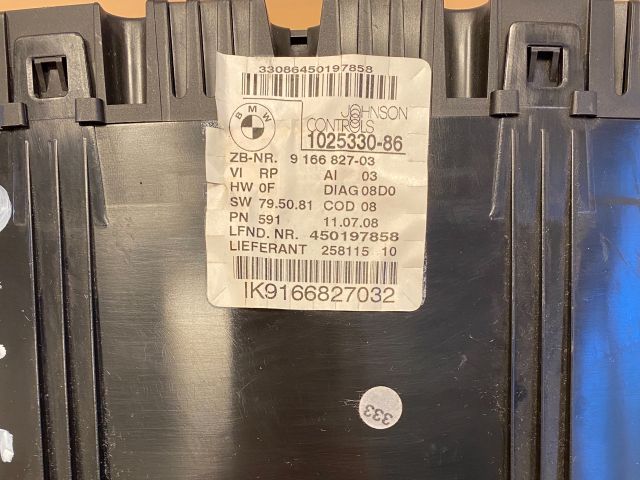 bontott BMW 3 E90 Kilométeróra