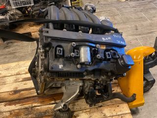 bontott BMW 3 E90 Motor (Fűzött blokk hengerfejjel)