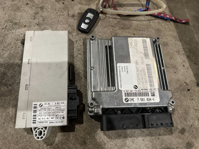 bontott BMW 3 E90 Motorvezérlő