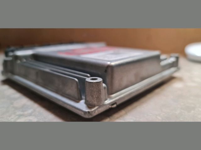 bontott BMW 3 E90 Motorvezérlő