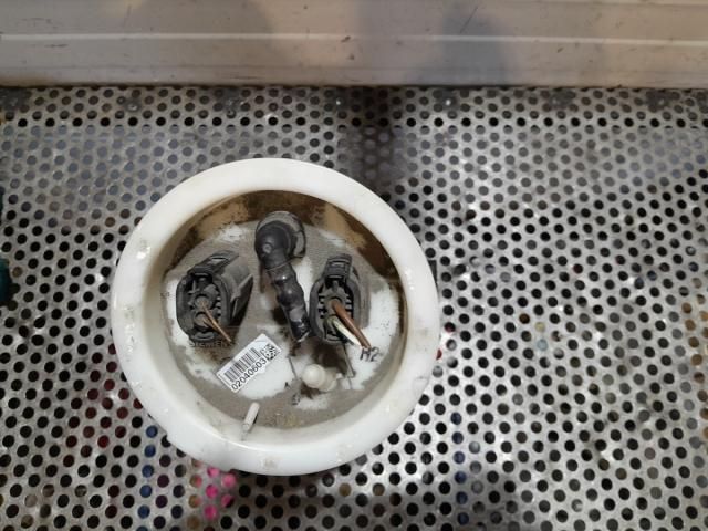 bontott BMW 3 E90 Üzemanyag Szivattyú