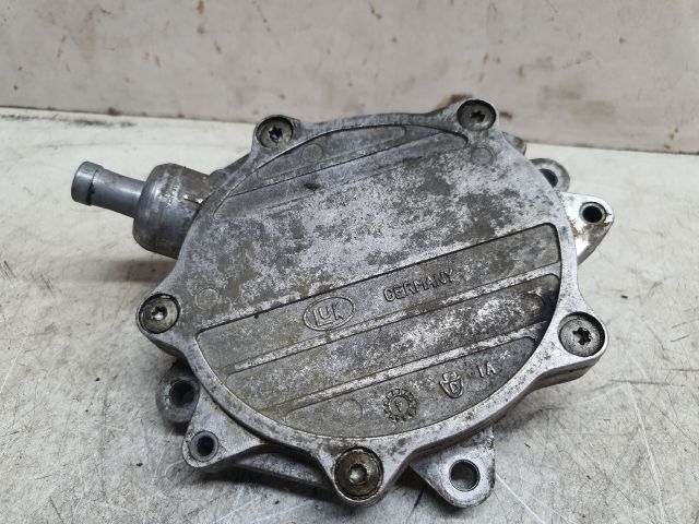 bontott BMW 3 E90 Vákumpumpa