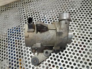 bontott BMW 3 E90 Vízpumpa