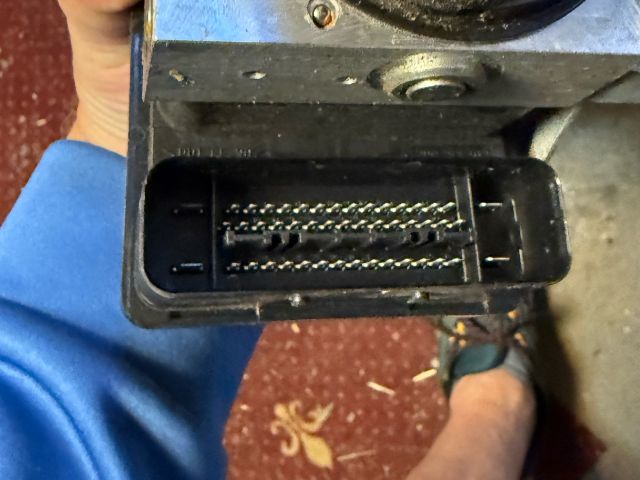 bontott BMW 3 E90 ABS Kocka