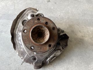 bontott BMW 3 E90 Bal első Csonkállvány Kerékaggyal