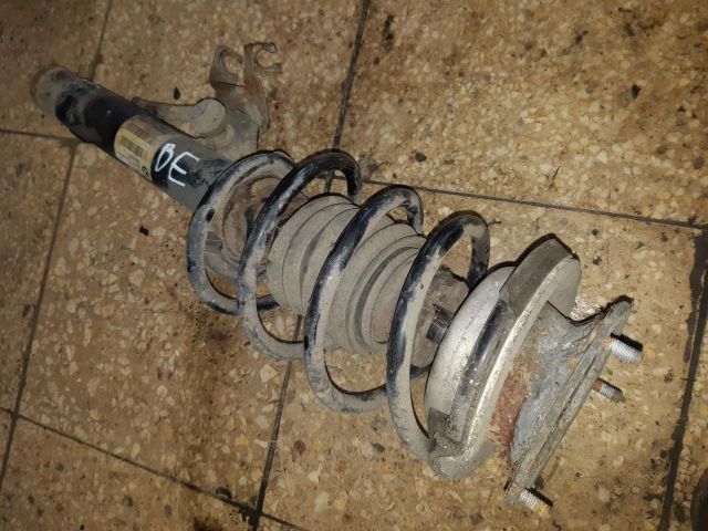 bontott BMW 3 E90 Bal első Lengéscsillapító