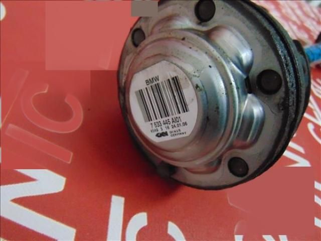 bontott BMW 3 E90 Bal hátsó Féltengely