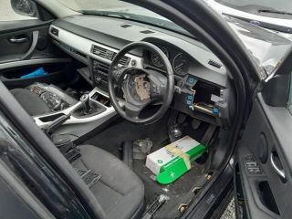 bontott BMW 3 E90 Bal hátsó Féltengely