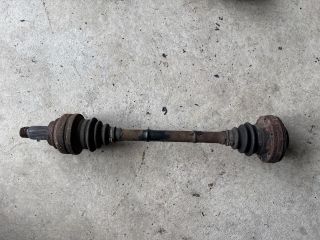 bontott BMW 3 E90 Bal hátsó Féltengely