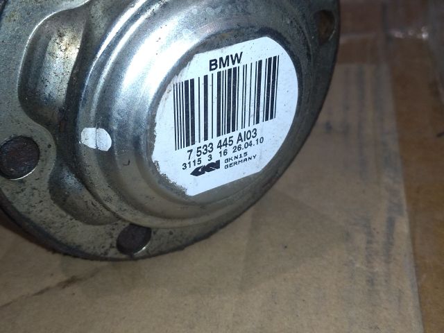 bontott BMW 3 E90 Bal hátsó Féltengely