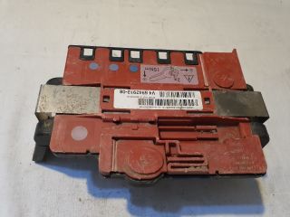 bontott BMW 3 E90 Biztosítéktábla Motortér