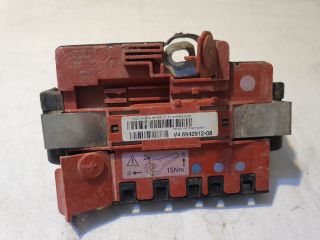 bontott BMW 3 E90 Biztosítéktábla Motortér