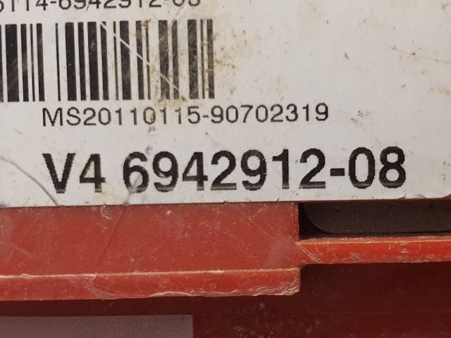 bontott BMW 3 E90 Biztosítéktábla Motortér